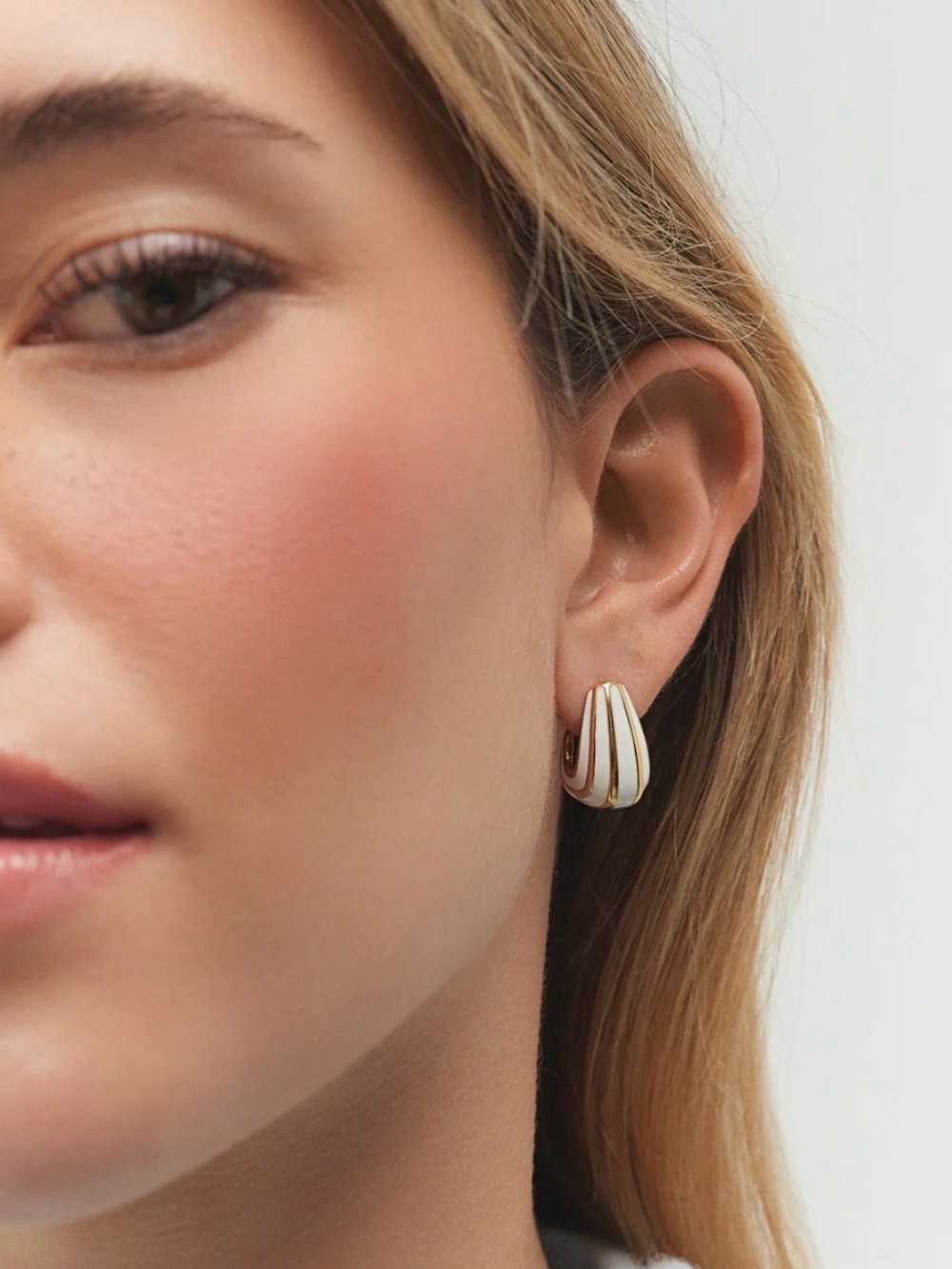 Hey Harper good and enamel earrings ✨waterproof ✨